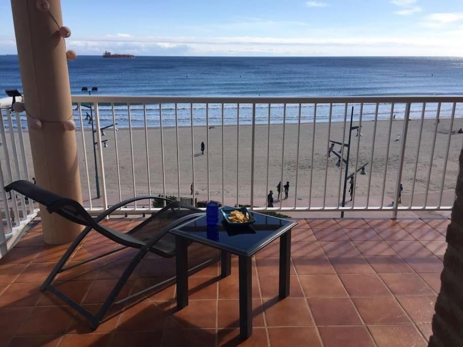 Apartamento 1ª Linea De Playa - Port Aventura ลาปีเนดา ภายนอก รูปภาพ